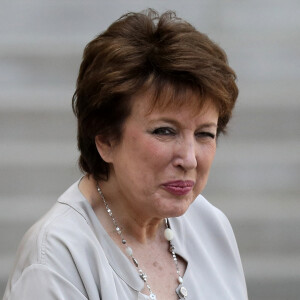 Roselyne Bachelot est souvent sollicitée pour des commentaires politiques
Roselyne Bachelot, ministre de la Culture - Sorties du Conseil des ministres au palais de l'Elysée à Paris © Stéphane Lemouton / Bestimage