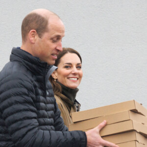 Le prince William de Galles et Kate Catherine Middleton, princesse de Galles, en visite au club Dowlais Rugby Club. Le 28 avril 2023