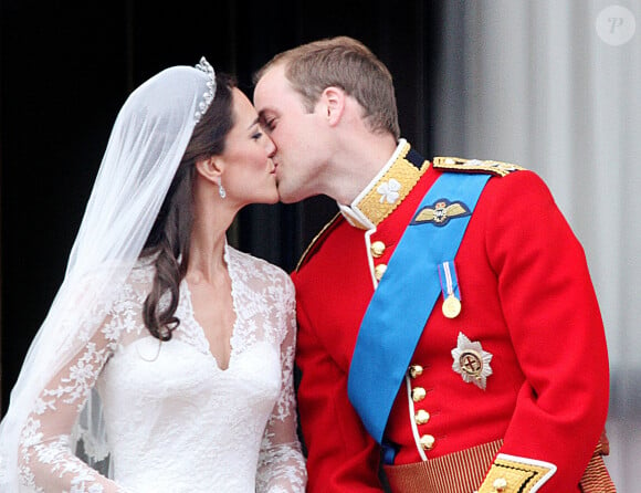 Le prince William et Kate Middleton fêtent leurs 12 ans de mariage ce samedi.
Mariage du prince William, duc de Cambridge et de Catherine Kate Middleton à Londres.
