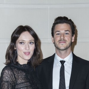 Gaspard Ulliel et sa compagne Gaëlle Pietri - Photocall lors du deuxième défilé Chanel "Métiers d'Art" au Ritz à Paris, France, le 6 décembre 2016. © Olivier Borde/Bestimage