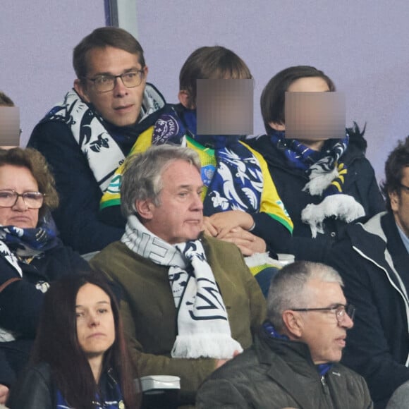 Emmanuel Macron et sa femme Brigitte lors du match de football de la Coupe de France "Nantes vs Toulouse" au Stade de France à Paris. Le 29 avril 2023 © Cyril Moreau / Bestimage