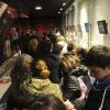 De nombreux fans se sont pressés au Studio SFR le 23 février 2010 pour découvrir le showcase d'Amel Bent.
