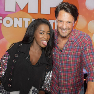 En effet, comme l'a annoncé Hapsatou Sy, c'est seul que son compagnon est reparti.
Exclusif - Vincent Cerutti et sa compagne Hapsatou Sy - Première émission "TPMP Elles refont la télé", une version féminine de "Touche pas à mon poste !" sur C8 présentée par H. Sy à Paris. © Jack Tribeca/Bestimage