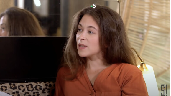 "Ma vie sexuelle a commencé avec les femmes" : La sulfureuse Emma Becker s'interroge sur son hétérosexualité