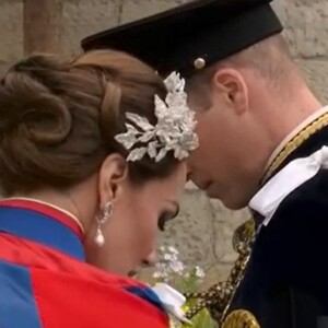 George de Galles a joué comme prévu le rôle du page de son grand-père, le roi Charles III @ France 2