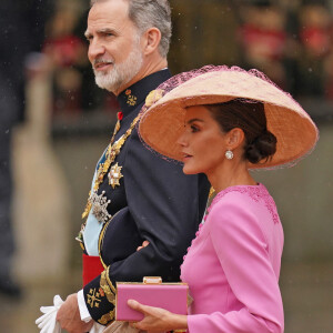 Il y a plusieurs mois, alors que la date n'était pas encore officielle, le mari de Charlene avait confirmé qu'il serait bien à Londres pour ce grand événement.
Le roi Felipe VI et la reine Letizia d'Espagne - Les invités à la cérémonie de couronnement du roi d'Angleterre à l'abbaye de Westminster de Londres, Royaume Uni, le 6 mai 2023. 