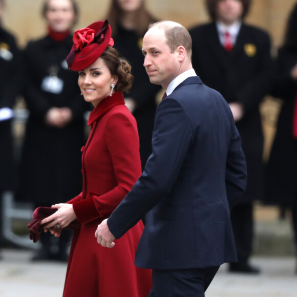 Une anecdote que le père de George, Charlotte et Louis n'avait pas manqué de rappeler à cette dame lorsque lui et Kate s'étaient rendus dans cette maison de retraite deux mois plus tard, après le premier confinement.
Le prince William, duc de Cambridge, et Kate Middleton, duchesse de Cambridge - La famille royale d'Angleterre lors de la cérémonie du Commonwealth en l'abbaye de Westminster à Londres, le 9 mars 2020.