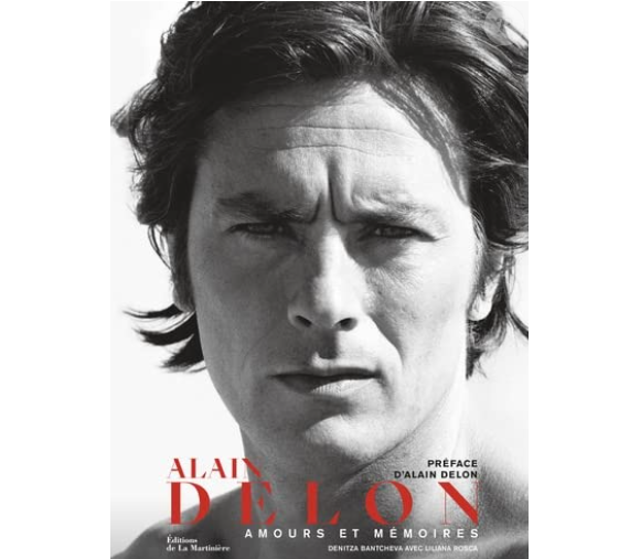 C'est sur ce dernier aspect de son existence que s'attarde le récent ouvrage "Alain Delon amours et mémoires".
"Alain Delon amours et mémoires", aux éditions "La Martinière".