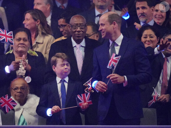 Après les cérémonies officielles, place à l'amusement.
Le prince George, le prince William - Concert du couronnement au château de Windsor. @ Yui Mok/PA Photos/ABACAPRESS.COM