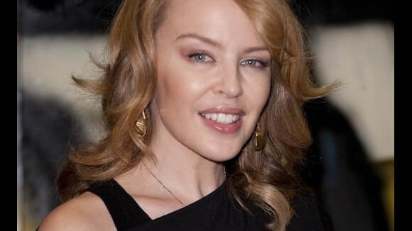 Kylie Minogue : version sophistiquée ou naturelle, elle fait un sans-faute !