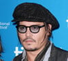 Au sommet de sa forme, l'acteur disposait d'une fortune estimée à plus de 650 millions de dollars qui se serait évaporée.
Johnny Depp - Conférence de presse de "Black Mass" pendant le festival du film de Toronto.