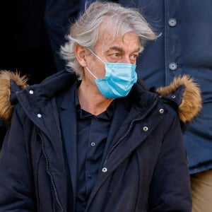 Gilles Verdez, Isabelle Morini-Bosc - Sorties des obsèques de Jean-Pierre Pernaut en la Basilique Sainte-Clotilde à Paris le 9 mars 2022. © Cyril Moreau/Bestimage