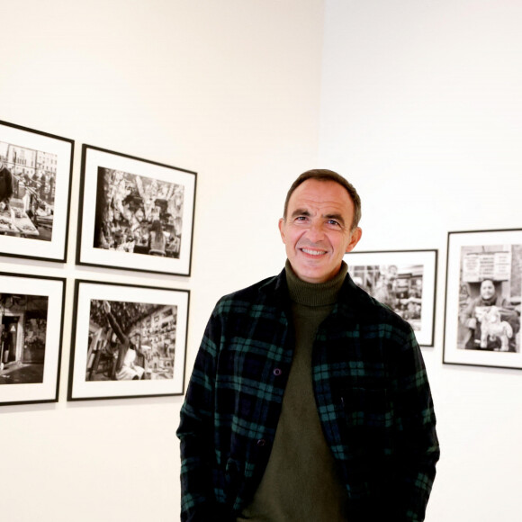 Nikos Aliagas participe à l'installation de son exposition de photographies "Regards Vénitiens" au Palazzo Vendramin Grimani de la fondation dell'Albero d'Oro le 2 février 2023. L'exposition sera visible du 4 février au 2 avril 2023. © Dominique Jacovides / Bestimage 