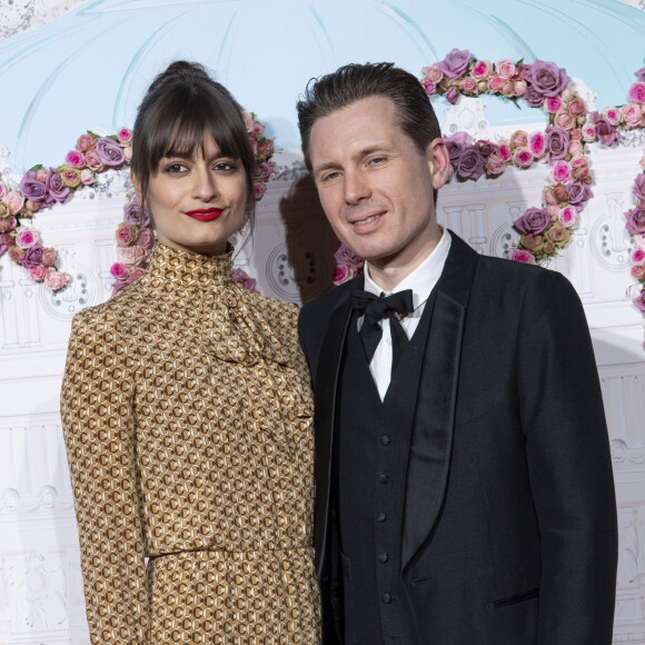 Clara Luciani et son compagnon Alex Kapranos - Photocall du 40ème Gala de Charité AROP (Association pour le Rayonnement de l'Opéra de Paris) à l'Opera Garnier à Paris. © Pierre Perusseau/Bestimage