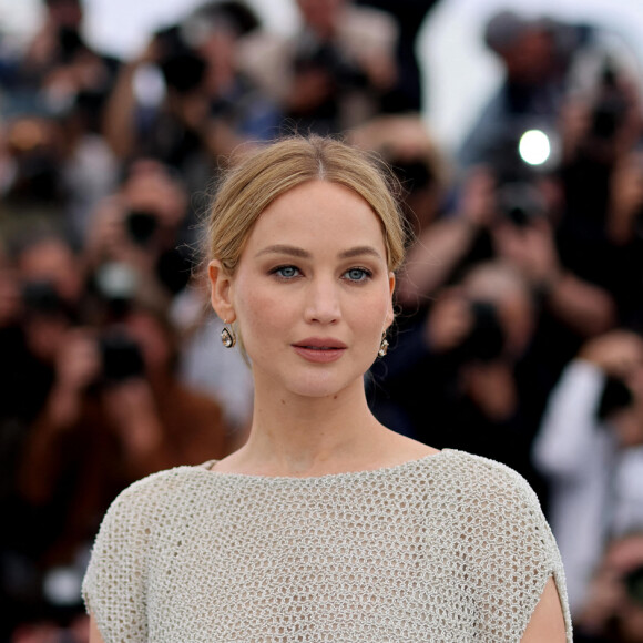 La productrice Jennifer Lawrence au photocall de "Bread and Roses" lors du 76ème Festival International du Film de Cannes, le 21 mai 2023. © Jacovides / Moreau / Bestimage