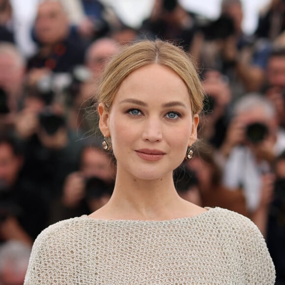 La productrice Jennifer Lawrence au photocall de "Bread and Roses" lors du 76ème Festival International du Film de Cannes, le 21 mai 2023. © Jacovides / Moreau / Bestimage