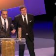 Jacques Audiard, Thomas Videgain et Abdel Raouf-Dafri reçoivent le prix du Meilleur scénario original pour  Un prophète .