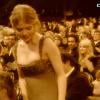 Mélanie Thierry reçoit le César - très important ! - du Meilleur espoir féminin pour le film Le dernier pour la route.