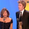 Clint Eastwood est récompensé pour Gran Torino dans la catégorie Meilleur film étranger. C'est son fils, Kyle, qui l'accepte en son nom.