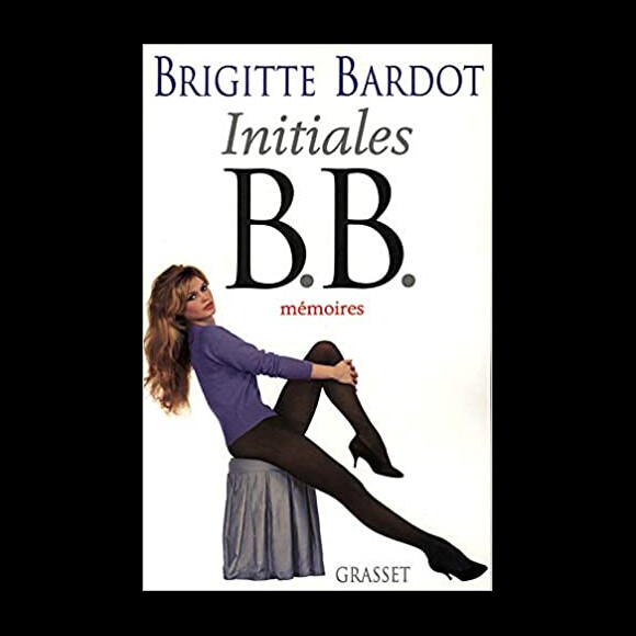 Couverture du livre autobiographique de Brigitte Bardot intitulé "Initiales B.B. : Mémoires" et paru en 1996 aux éditions "Grasset".