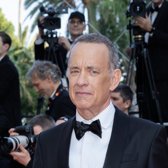 Tom Hanks - Montée des marches du film " Asteroid City " lors du 76ème Festival International du Film de Cannes, au Palais des Festivals à Cannes. Le 23 mai 2023 © Olivier Borde / Bestimage