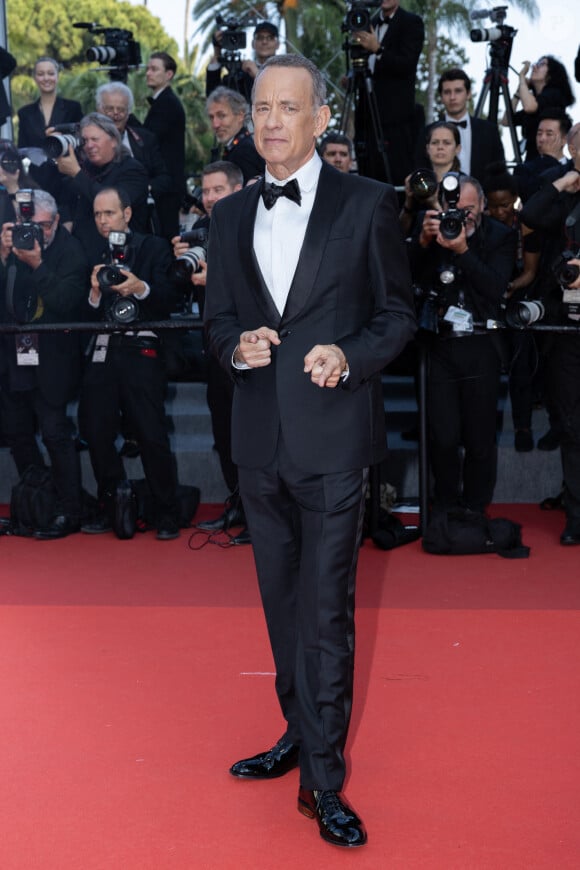 Tom Hanks - Montée des marches du film " Asteroid City " lors du 76ème Festival International du Film de Cannes, au Palais des Festivals à Cannes. Le 23 mai 2023 © Olivier Borde / Bestimage
