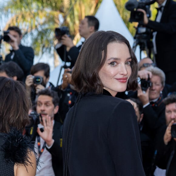 Charlotte Le Bon - Montée des marches du film " Asteroid City " lors du 76ème Festival International du Film de Cannes, au Palais des Festivals à Cannes. Le 23 mai 2023 © Olivier Borde / Bestimage