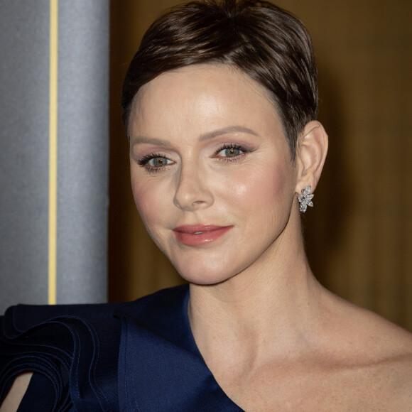 Charlene de Monaco a fait une nouvelle apparition en bleu électrique ce mardi.
La princesse Charlene de Monaco - Cérémonie des " Maria Callas " Awards à l'Opéra de Monte-Carlo avec I.Efthimiou, Présidente & Fondatrice du Monaco Gala & Awards. Le Maria Callas Monaco Gala & Awards devient une institution annuelle à Monaco destinée à célébrer l'art et l'opéra ainsi qu'à défendre chaque année une nouvelle cause caritative. © Olivier Huitel / Pool Monaco / Bestimage 