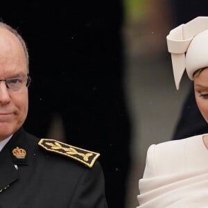 Les invités arrivent à la cérémonie de couronnement du roi d'Angleterre à l'abbaye de Westminster de Londres Le prince Albert II et la princesse Charlène de Monaco - Les invités à la cérémonie de couronnement du roi d'Angleterre à l'abbaye de Westminster de Londres, Royaume Uni, le 6 mai 2023. 