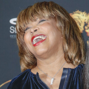 Et se souvient de ce collier de perles qu'elle portait à chaque concert. 
Tina Turner - Photocall de la comédie musicale "Tina - The Tina Turner Musical" à Hambourg. Le 23 octobre 2018 
