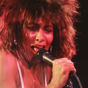 Le documentaire de "Tina" de HBO, diffusé le 27 mars 2021, retrace la vie et la carrière de Tina Turner. Le 1er mai 1985. 