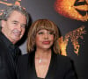 Heureusement, elle était soutenue par Erwin Bach, son mari, resté avec elle jusqu'à la fin.
Tina Turner et Erwin Bach - Présentation à la presse de la comédie musicale "Tina: The Tina Turner Musical" au théâtre Aldwych à Londres, Royaume Uni, le 17 avril 2018. 