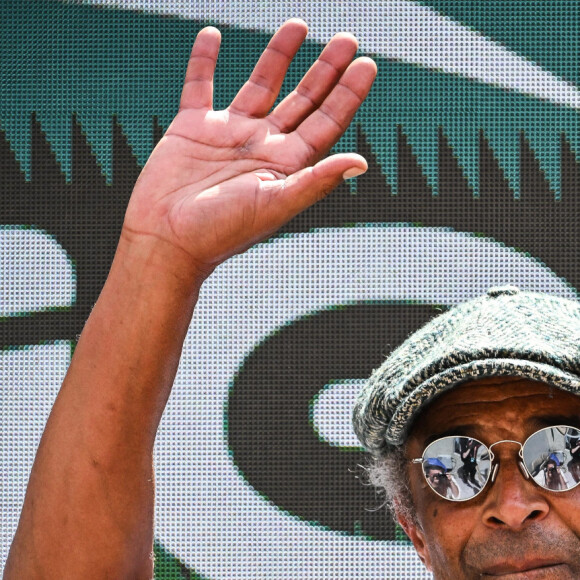 Il y a quarante ans, Yannick Noah avait remporté Roland-Garros.
Yannick Noah - Concert de Yannick Noah lors des internationaux de France de Tennis de Roland Garros 2023 à Paris le 27 mai 2023. © Matthieu Mirville/Bestimage 