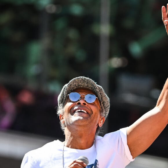 Une journée inoubliable !
Yannick Noah - Concert de Yannick Noah lors des internationaux de France de Tennis de Roland Garros 2023 à Paris le 27 mai 2023. © Matthieu Mirville/Bestimage 