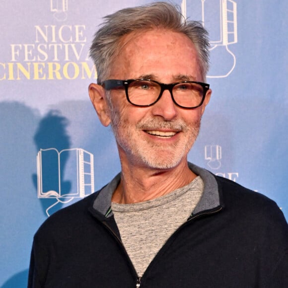 Thierry Lhermitte était l'invité de "C à Vous" ce mercredi 31 mai. Il est venu faire la promotion du film "Sexygénaires" dans lequel il donne la réplique à son ami Patrick Timsit.
Thierry Lhermitte - Arrivées à la soirée de la 4ème édition du festival Cinéroman à Nice au cinéma Pathé Gare du Sud le 6 octobre 2022. © Bruno Bebert / Bestimage