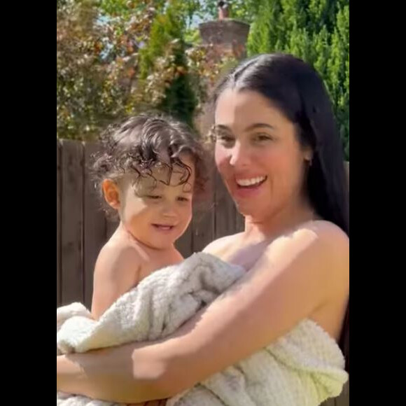 L'ancienne candidate de "Secret Story" a partagé une tendre vidéo
Coralie Porrovecchio dévoile le visage de son fils  Kingsley
