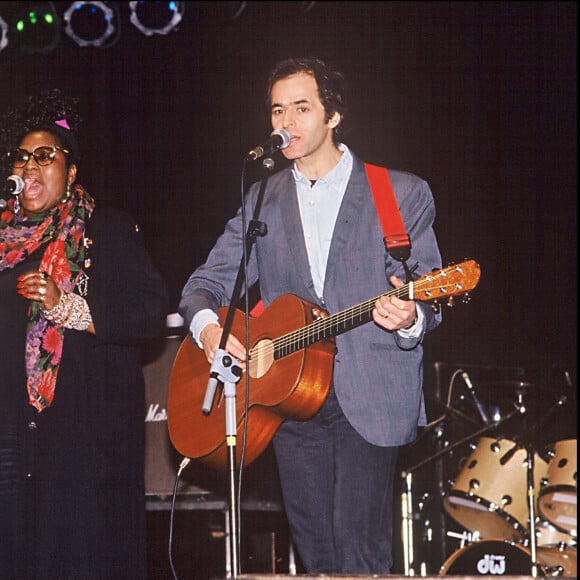 Jean-Jacques Goldman, Carole Fredericks et Michael Jones, sur scène en 1987. © Agence / Bestimage