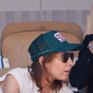 La journaliste est une férue de Roland-Garros.
Léa Salamé dans les tribunes de Roland-Garros avec ses deux fils, à Paris, le 3 juin 2023.
© Jacovides-Moreau / Bestimage