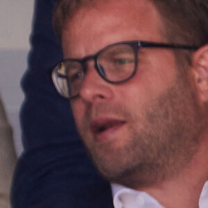 Léa Salamé dans les tribunes de Roland-Garros avec son fils et son beau-fils, à Paris, le 3 juin 2023.
© Jacovides-Moreau / Bestimage