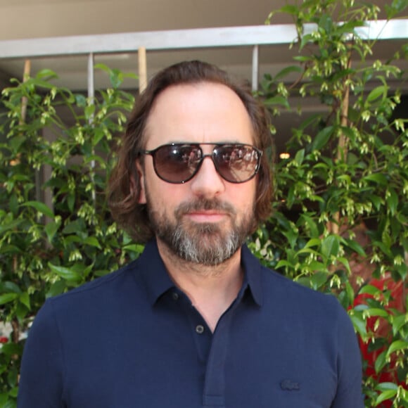 Exclusif - Fred Testot aux Internationaux de France de Tennis de Roland Garros 2023 - Jour 09 - à Paris, France, le 5 juin 2023. © Bertrand Rindoff/Bestimage 