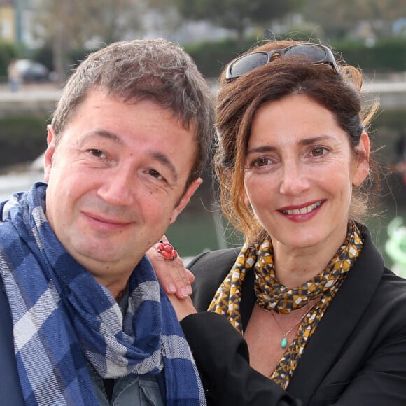 Valérie Karsenti et Frédéric Bouraly - Photocall de "Scène des ménages" au 14e Festival de la Fiction TV de la Rochelle en 2012