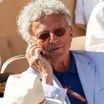 Nelson Monfort très à l'aise dans les tribunes de Roland-Garros, apparition remarquée avec sa femme Dominique