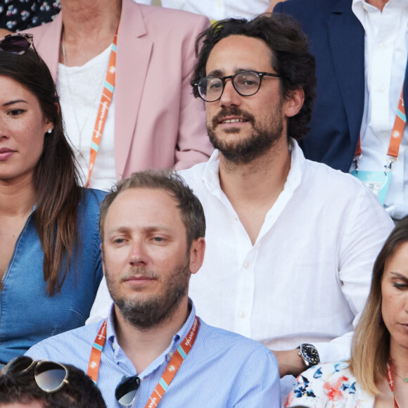 Thomas Hollande avec sa femme Emilie - Tribunes lors des Internationaux de France de tennis de Roland Garros 2023, à Paris, le 6 juin 2023. © Jacovides-Moreau/Bestimage