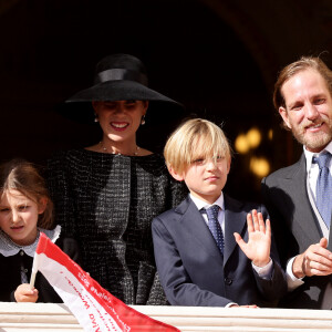 India Casiraghi, Tatiana Santo Domingo, Sacha Casiraghi et Andrea Casiraghi - La famille princière au balcon du palais lors de la Fête Nationale de la principauté de Monaco le 19 novembre 2022. © Dominique Jacovides / Bruno Bebert / Bestimage 