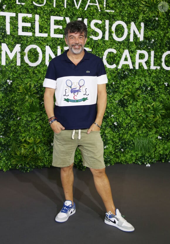 Stéphane Plaza pose lors d'un photocall lors du Festival de Televison de Monte Carlo le 21 juin 2022. c Denis Guignebourg/Bestimage