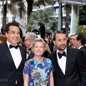 Anne-Elisabeth Lemoine, Patrick Cohen et Bertrand Chameroy - Montée des marches du film " Killers of the flower moon " lors du 76ème Festival International du Film de Cannes, au Palais des Festivals à Cannes. Le 20 mai 2023 © Jacovides-Moreau / Bestimage 