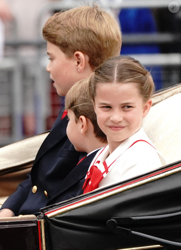 Le carrosse qui transporte la reine Camilla, George, Charlotte et Louis, ainsi que leur maman lors de la cérémonie "Trooping the color", le 17 juin 2023. Photo by Victoria Jones/PA Wire/ABACAPRESS.COM