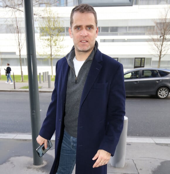 Jérôme Rothen à la sortie des studios de BFM TV à Paris, France, le 30 mars 2023. © Jonathan Rebboah/Panoramic/Bestimage