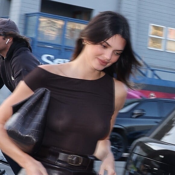 Exclusif - Kendall Jenner à la sortie du restaurant "Giorgio Baldi" à Los Angeles, le 13 juin 2023.