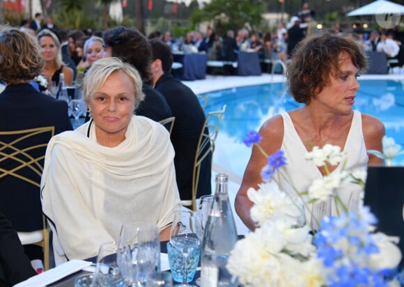 Muriel Robin et sa femme Anne Le Nen - 9e gala étoilé Patrick Mouratoglou au profit de la Fondation Champ'seed à la Mouratoglou Academy. Le 18 juin 2023.